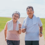運動する老夫婦